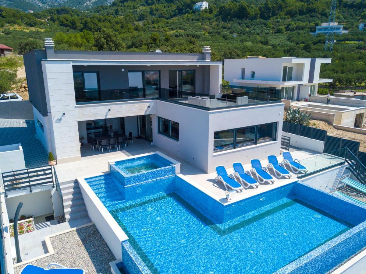 Luxury Villa High Hopes With Pool Makarska Exterior photo